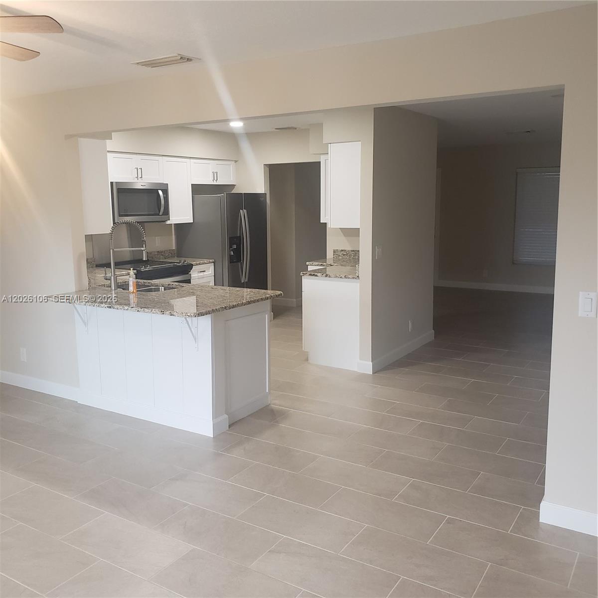EASTRIDGE ESTATES - Residential