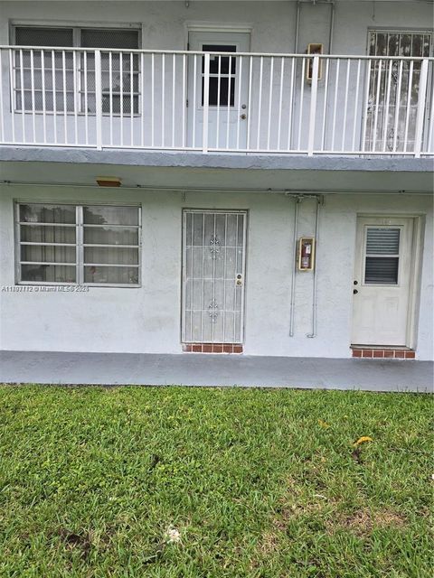 20310 NE 2nd Ave 15 Miami Gardens FL 33179