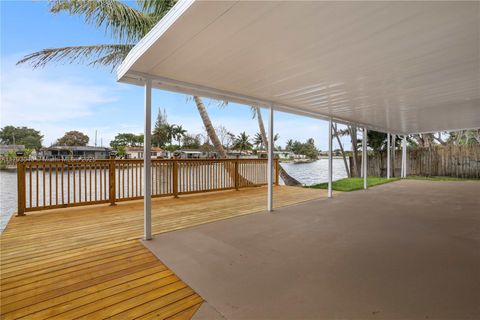 Photo of 4157 SW 49th Ct, Dania Beach, FL 33314 (MLS # A11793046)