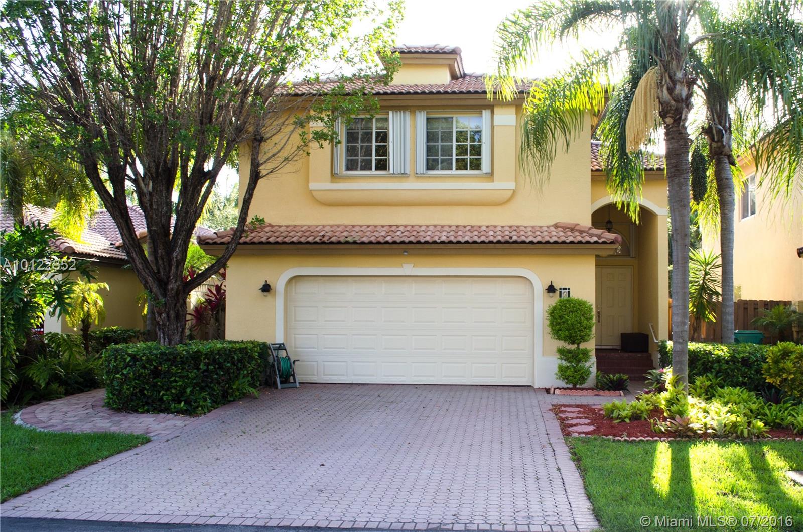 Doral Landings East - Residential