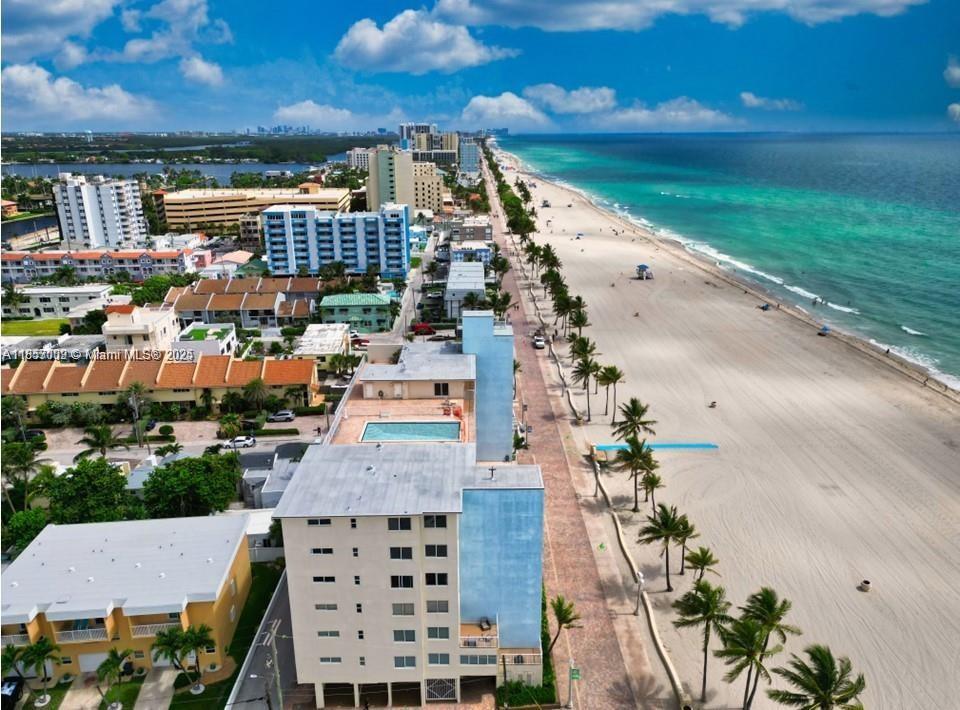 MAINSAIL CONDOMINIUM - Residential Lease
