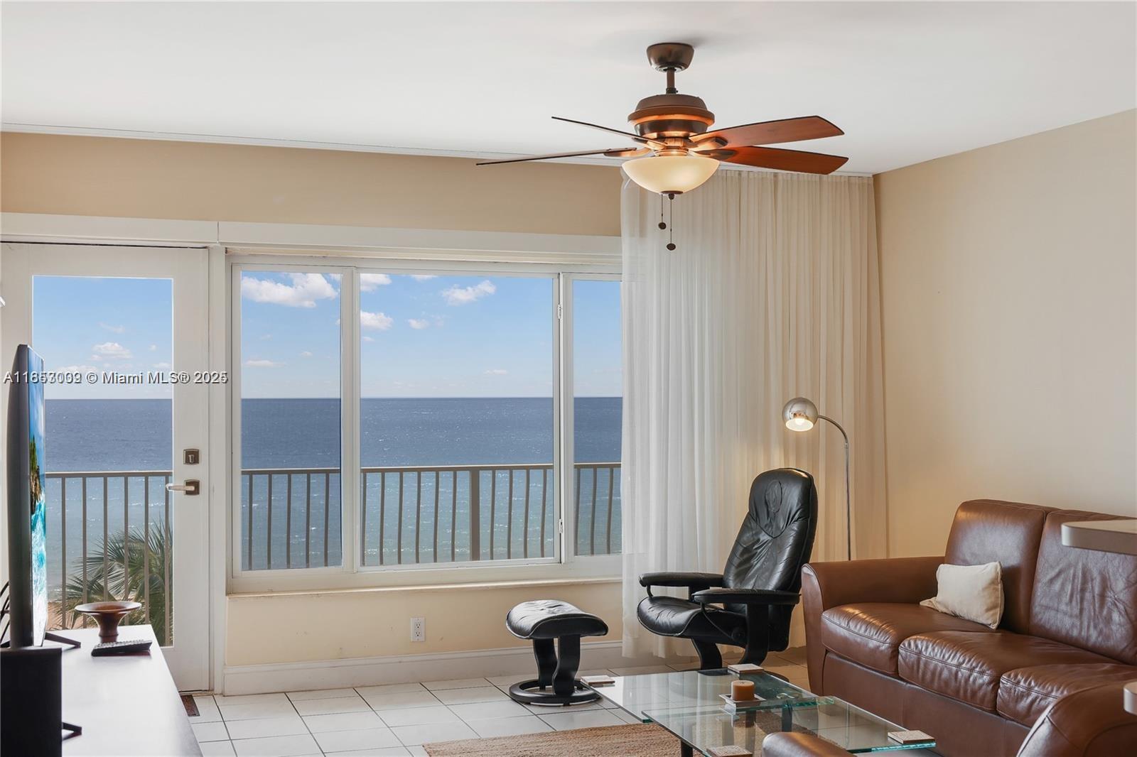 MAINSAIL CONDOMINIUM - Residential Lease