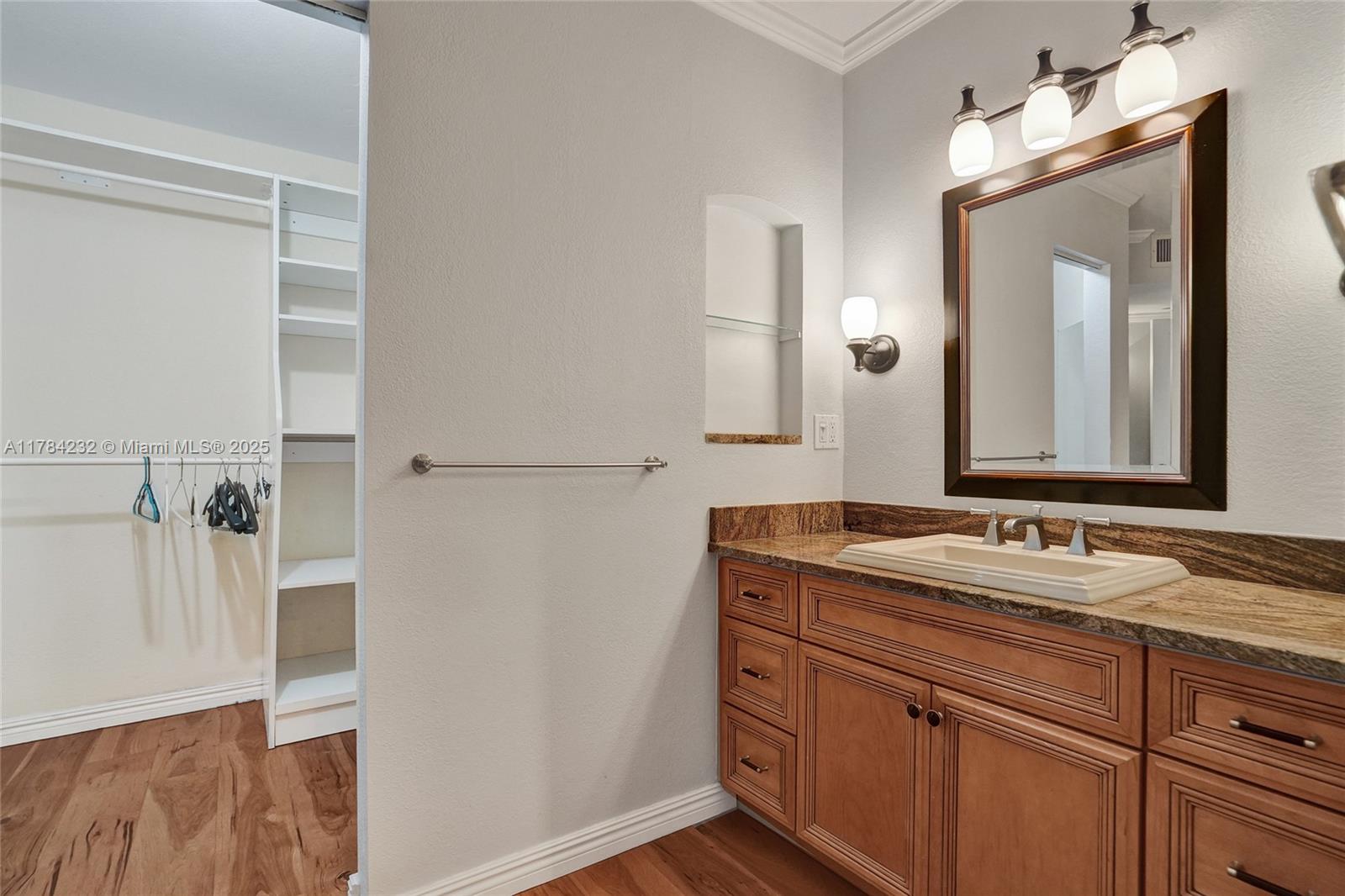 RIVER REACH CONDOMINIUM I - Residential