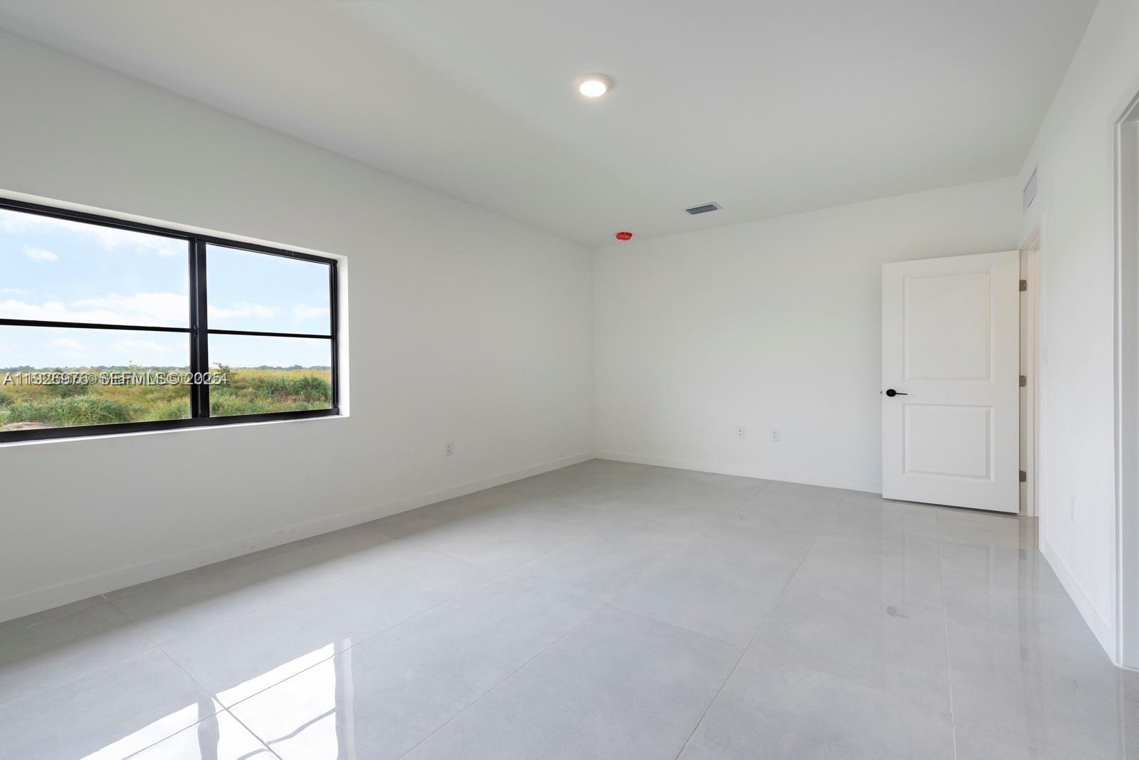 ON ALBA - Residential Lease