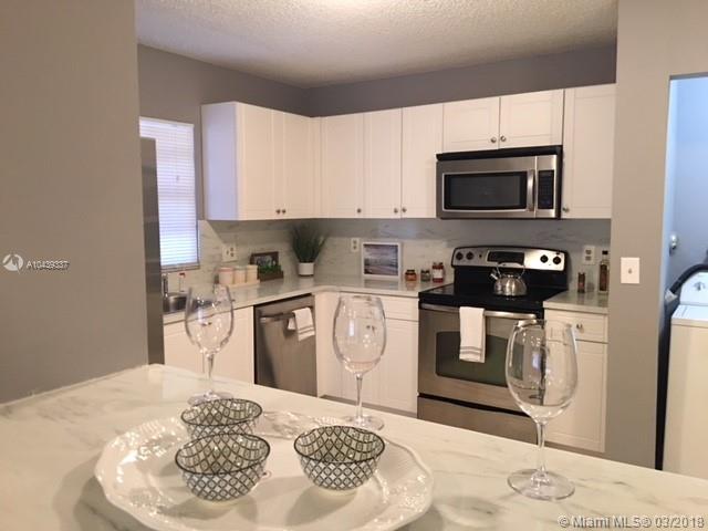 GRENADIER LAKES AT WELLEB - Residential