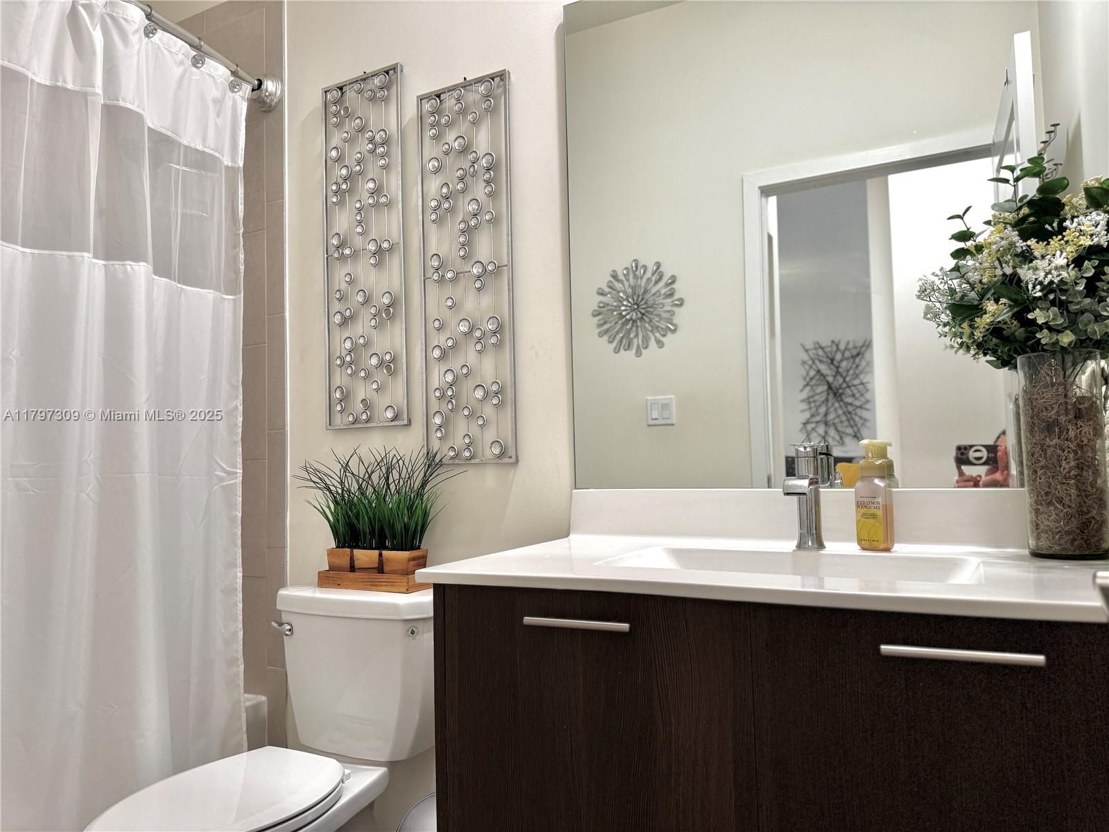 APEX AT PARK CENTRAL COND - Residential