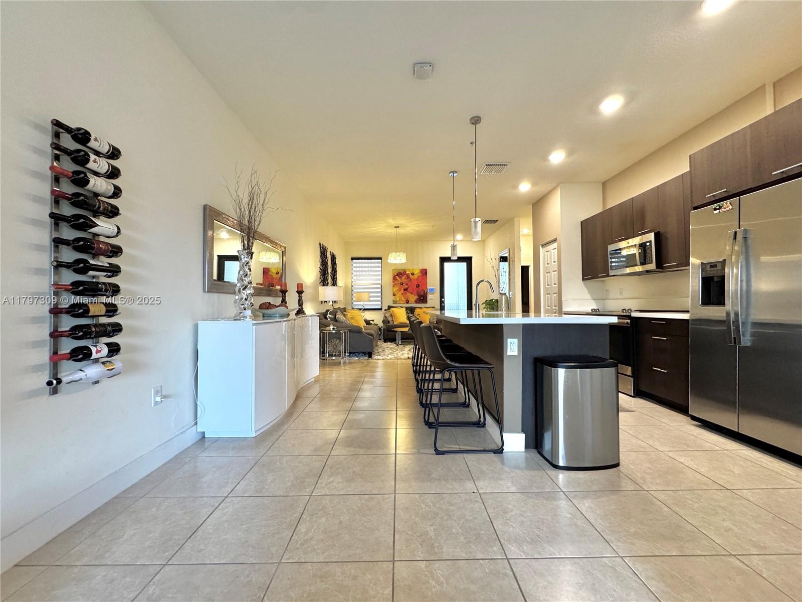 APEX AT PARK CENTRAL COND - Residential