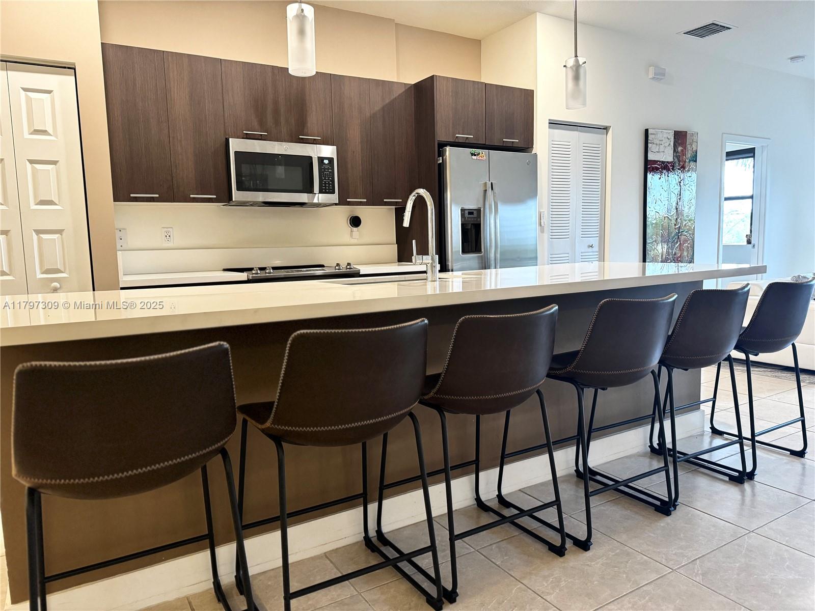 APEX AT PARK CENTRAL COND - Residential