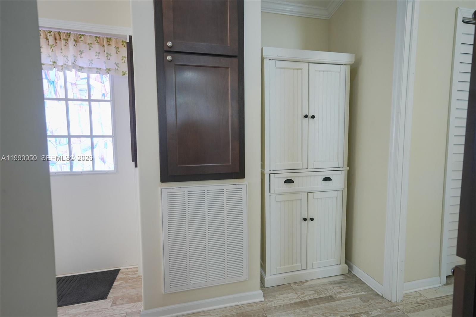 WYNKENBLYNKEN & NOD EST - Residential