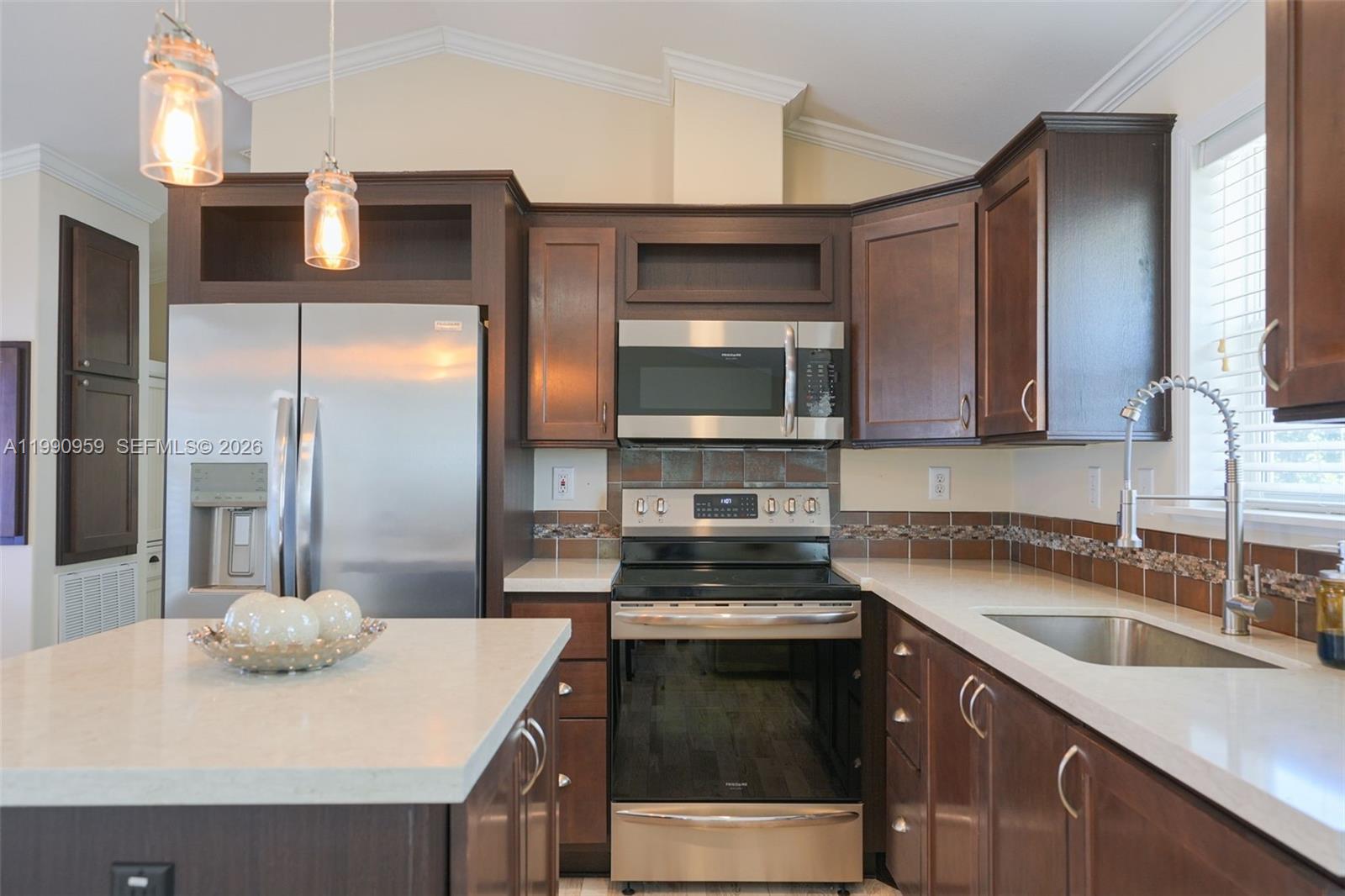 WYNKENBLYNKEN & NOD EST - Residential