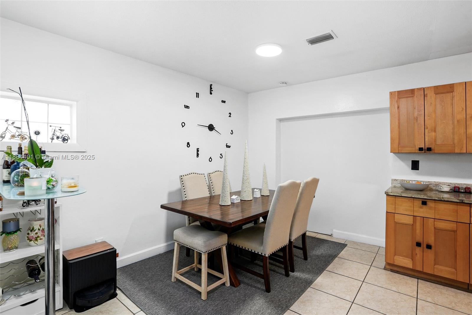 MARGATE ESTATES SEC 2-RES - Residential