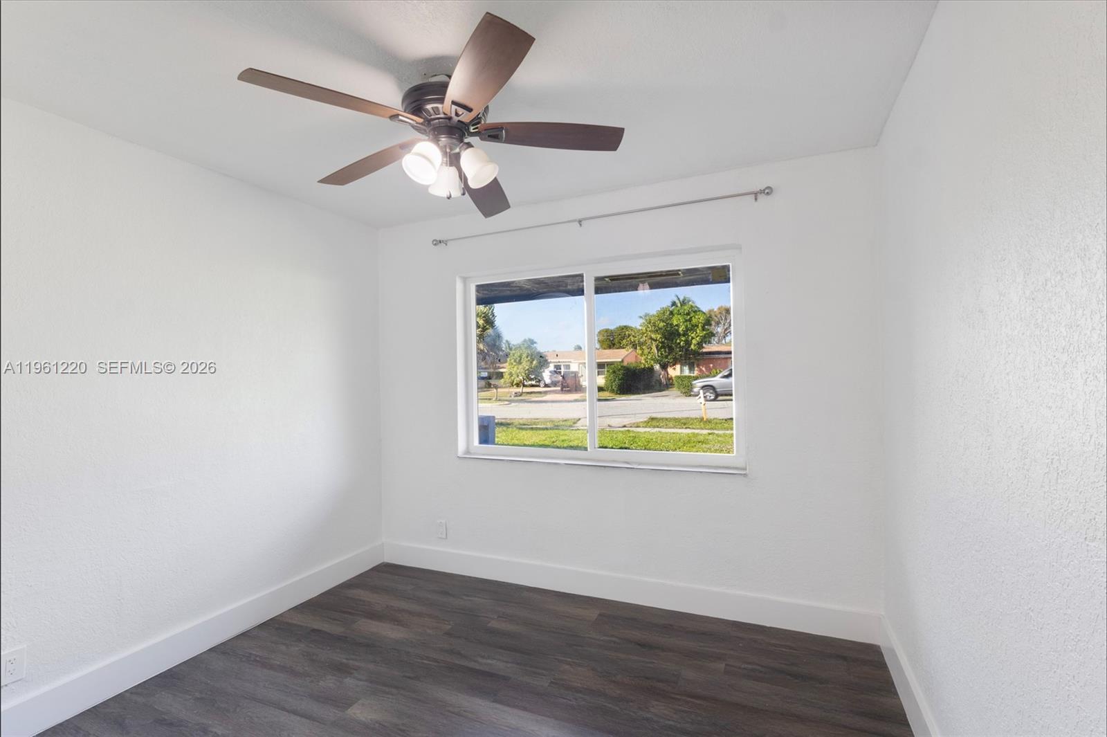 BROADVIEW COUNTRY CLUB - Residential