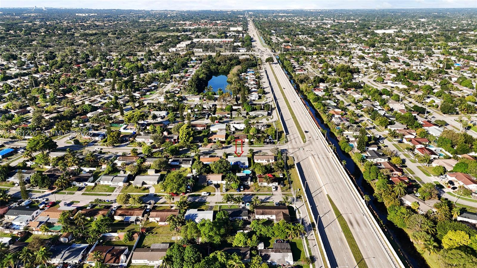 BROADVIEW COUNTRY CLUB - Residential