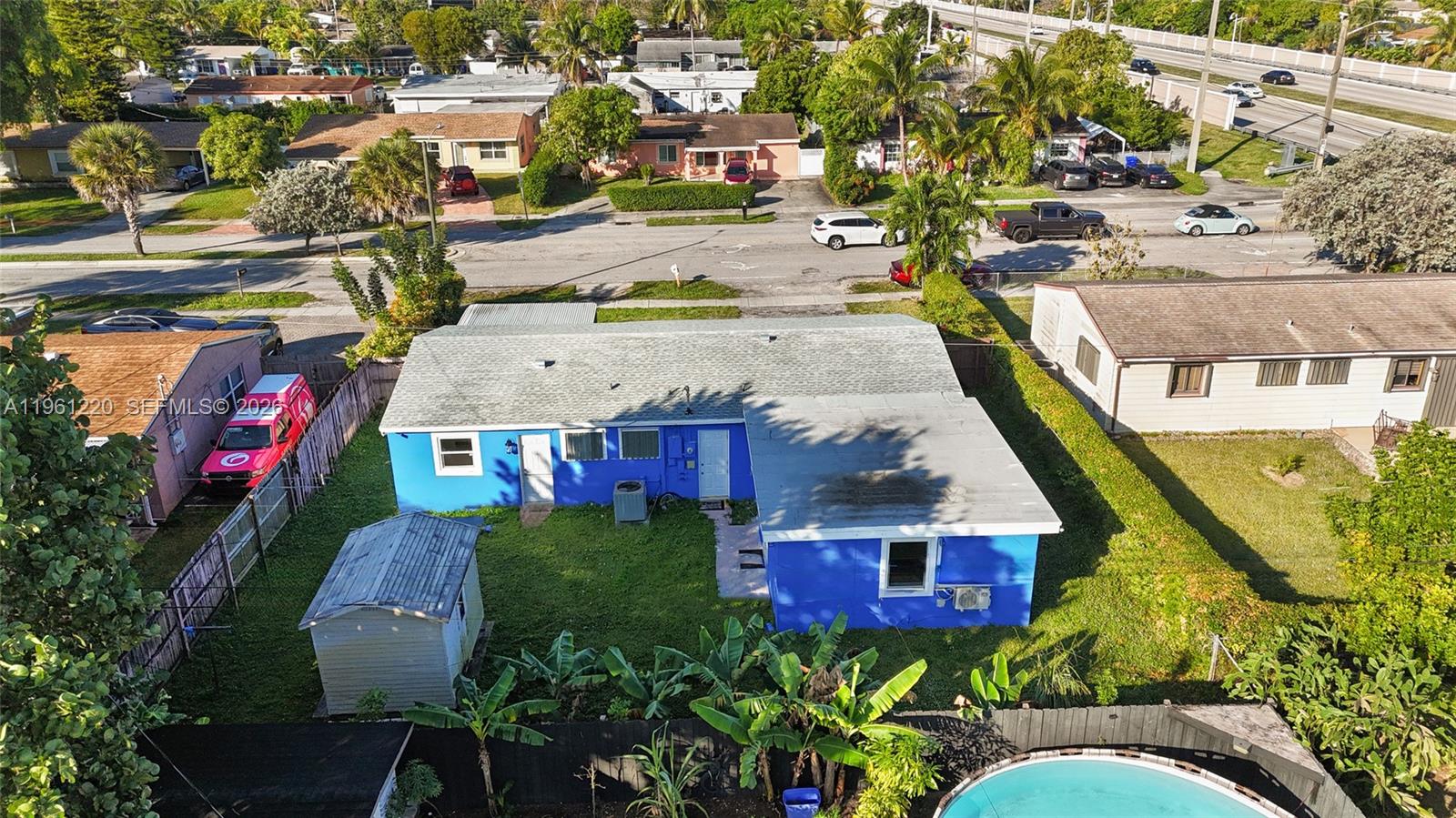 BROADVIEW COUNTRY CLUB - Residential