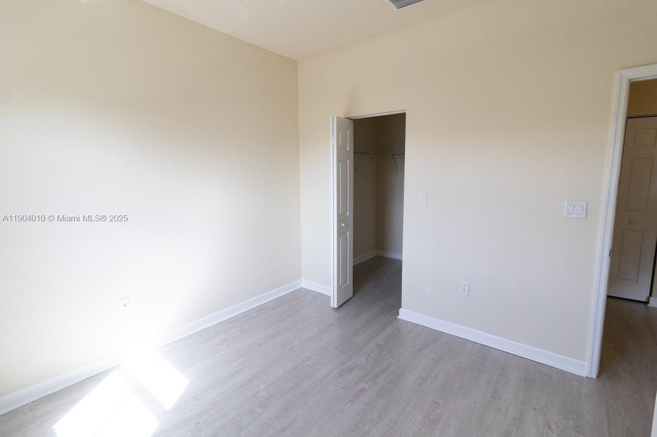 SILVER PALM WEST - Residential Lease