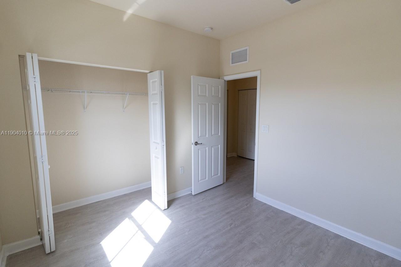 SILVER PALM WEST - Residential Lease