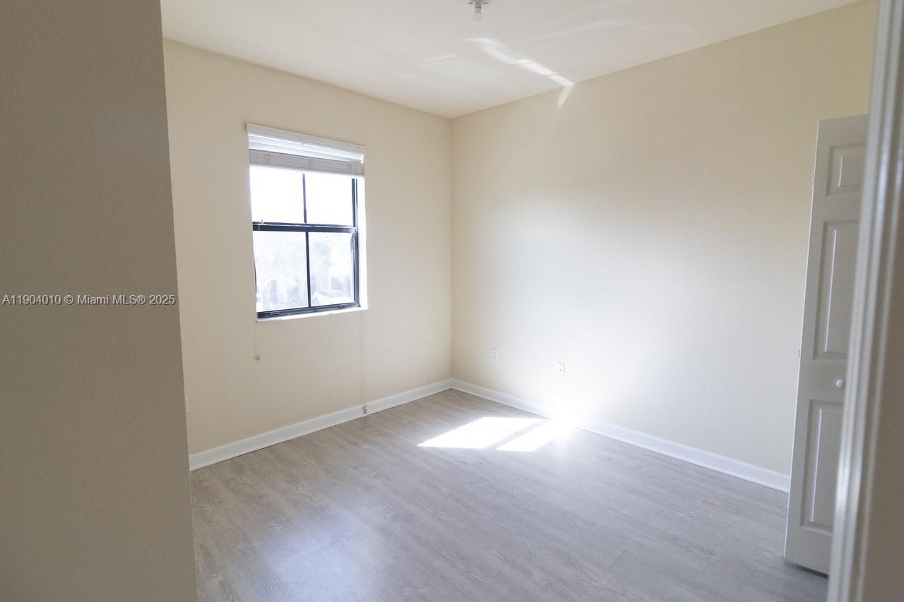 SILVER PALM WEST - Residential Lease