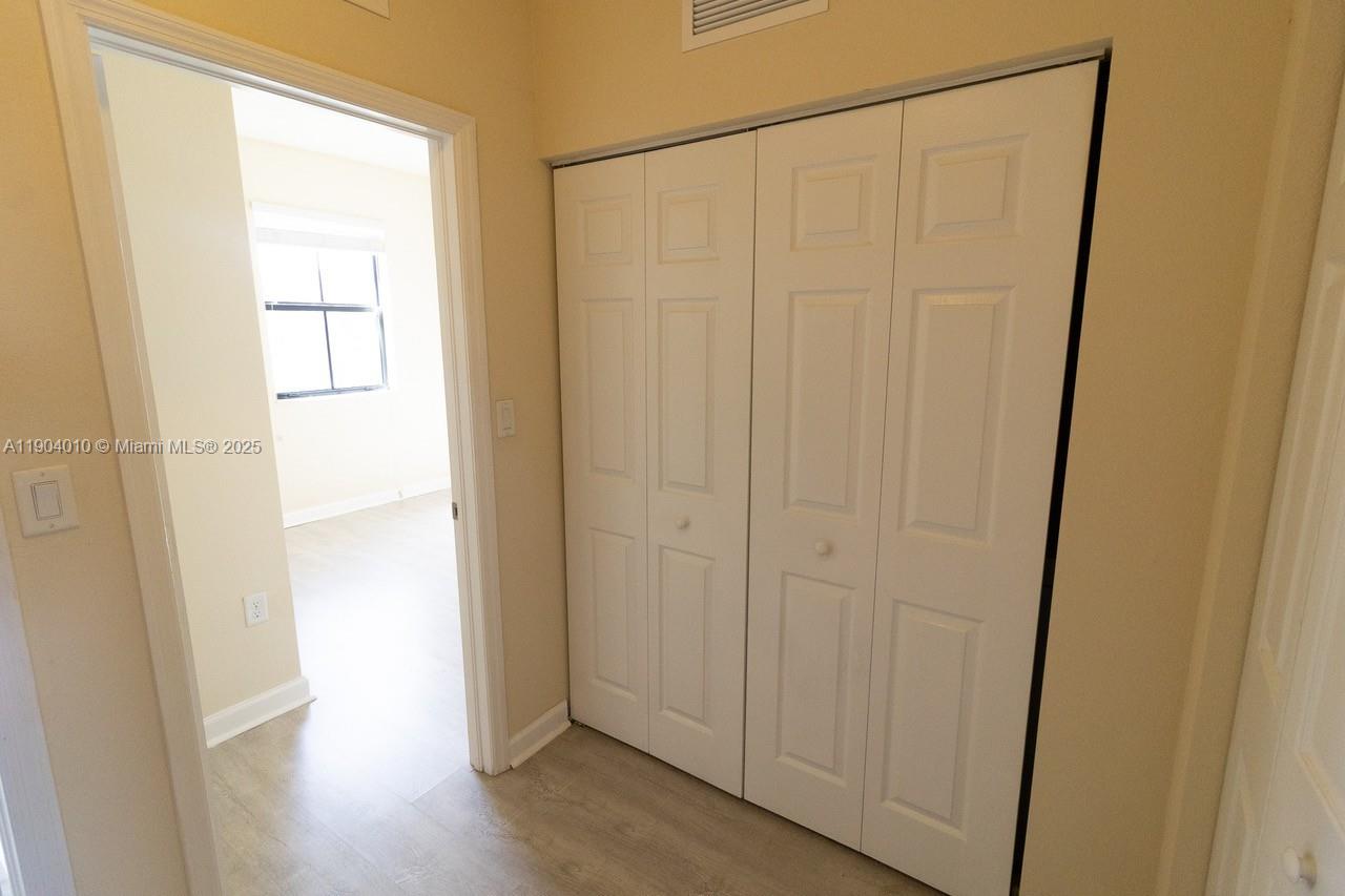 SILVER PALM WEST - Residential Lease