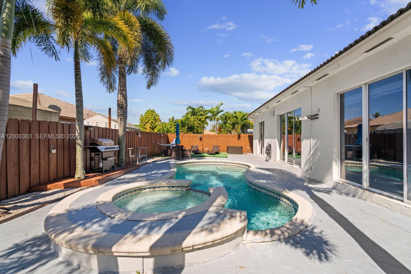 SEVILLA ESTATES - Residential