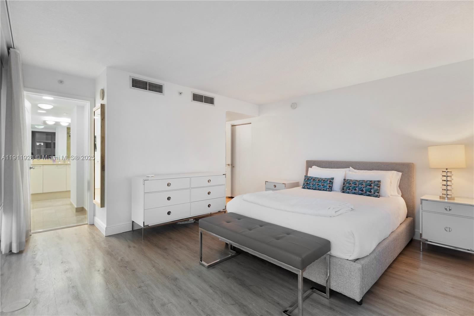 SKYLINE ON BRICKELL CONDO - Residential Lease