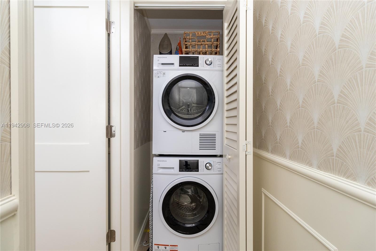 ARCADIA CONDO OF MIAMI BE - Residential