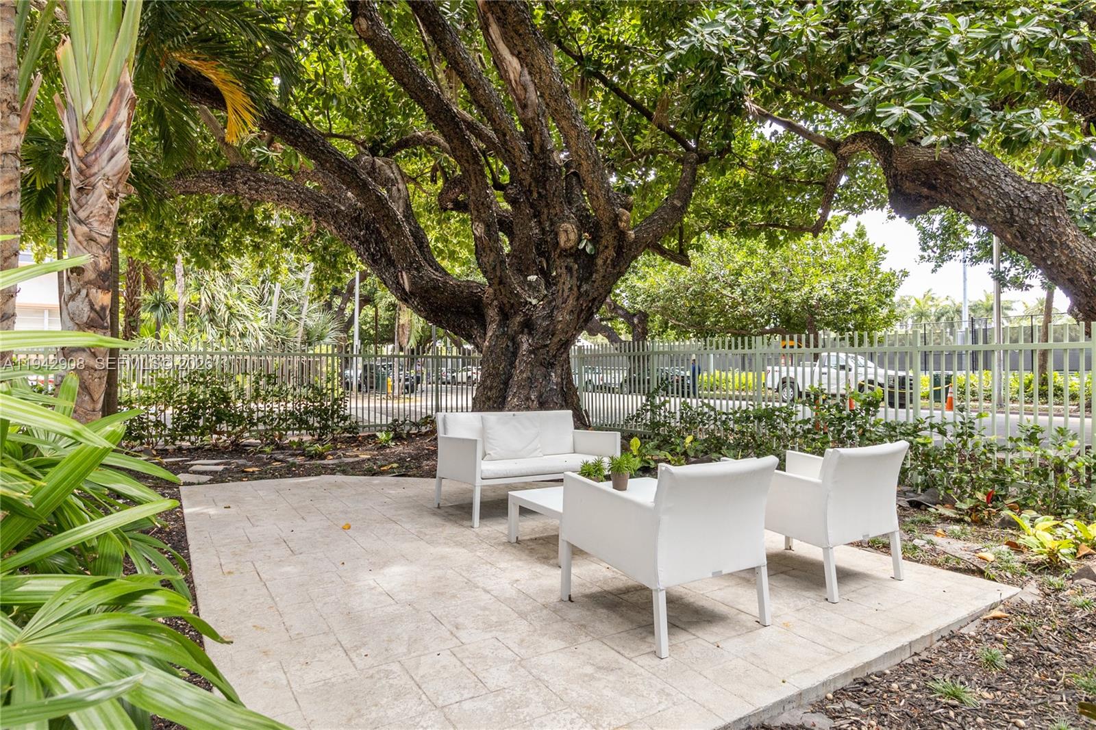 ARCADIA CONDO OF MIAMI BE - Residential