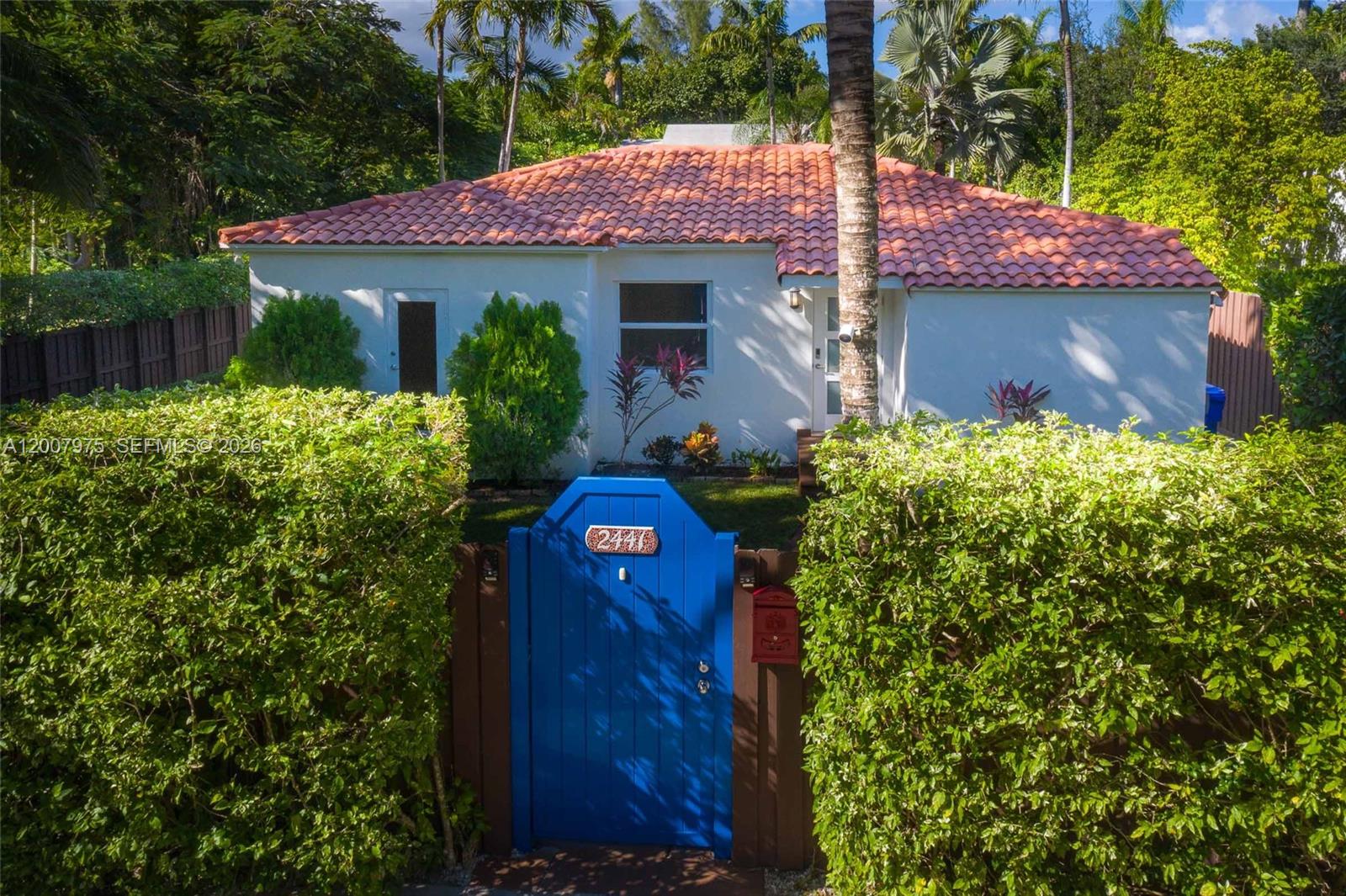 2441 Swanson Ave 2441