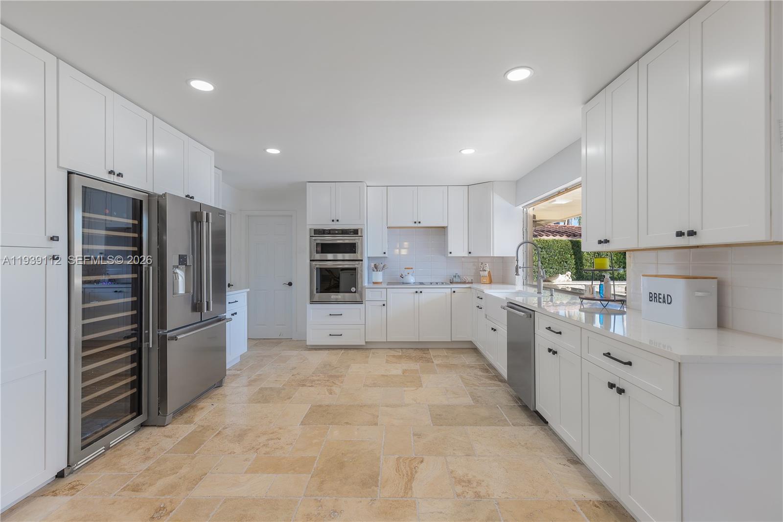 LANDINGS SECOND SEC - Residential Lease