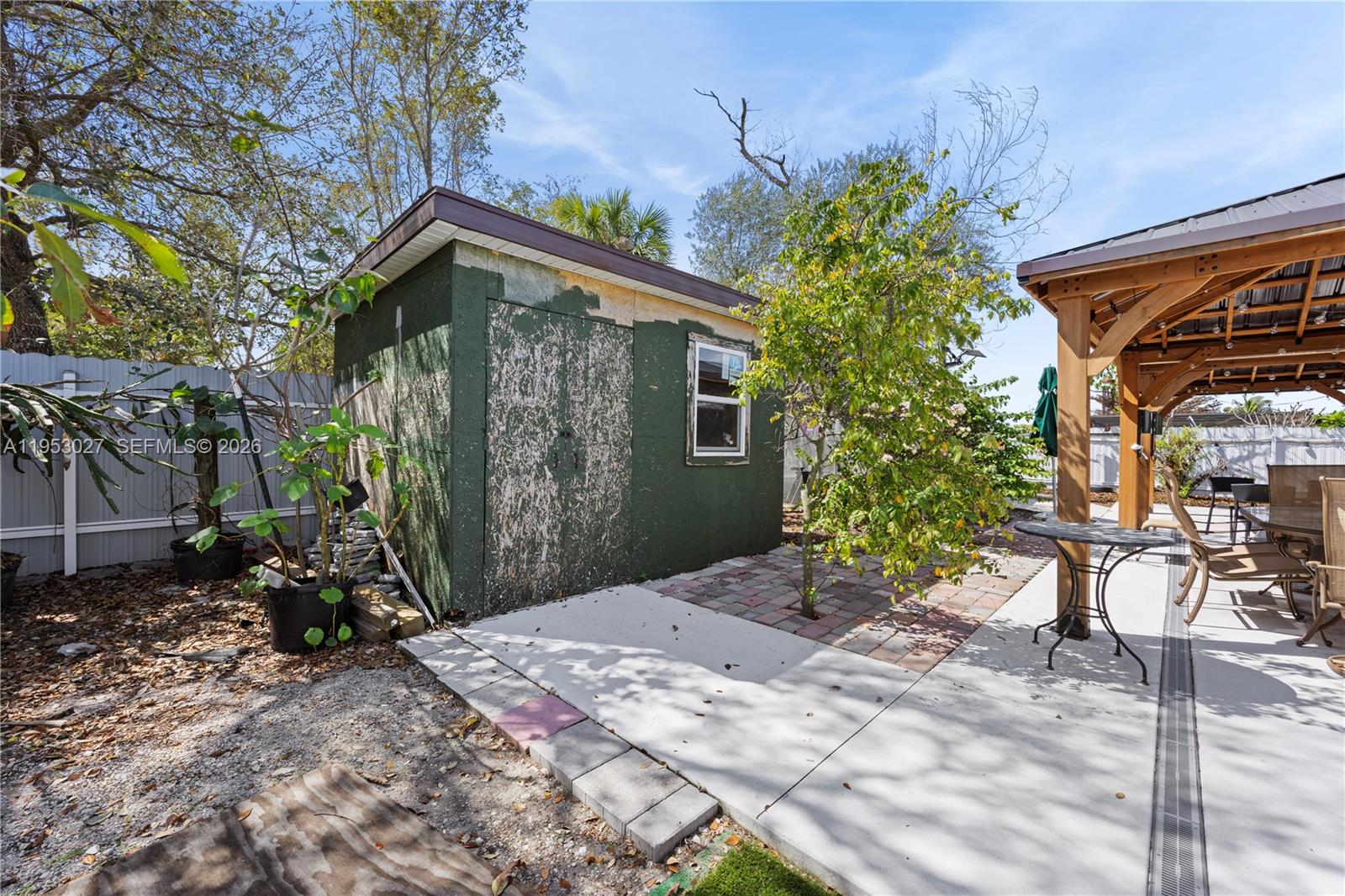 CAPE CORAL UNIT 47 - Residential