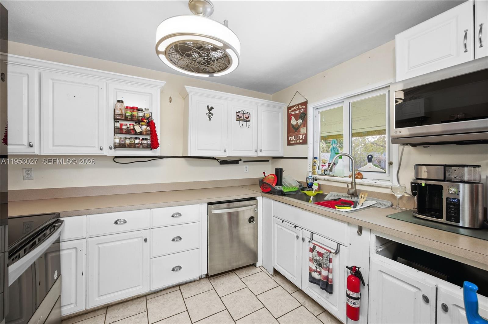 CAPE CORAL UNIT 47 - Residential