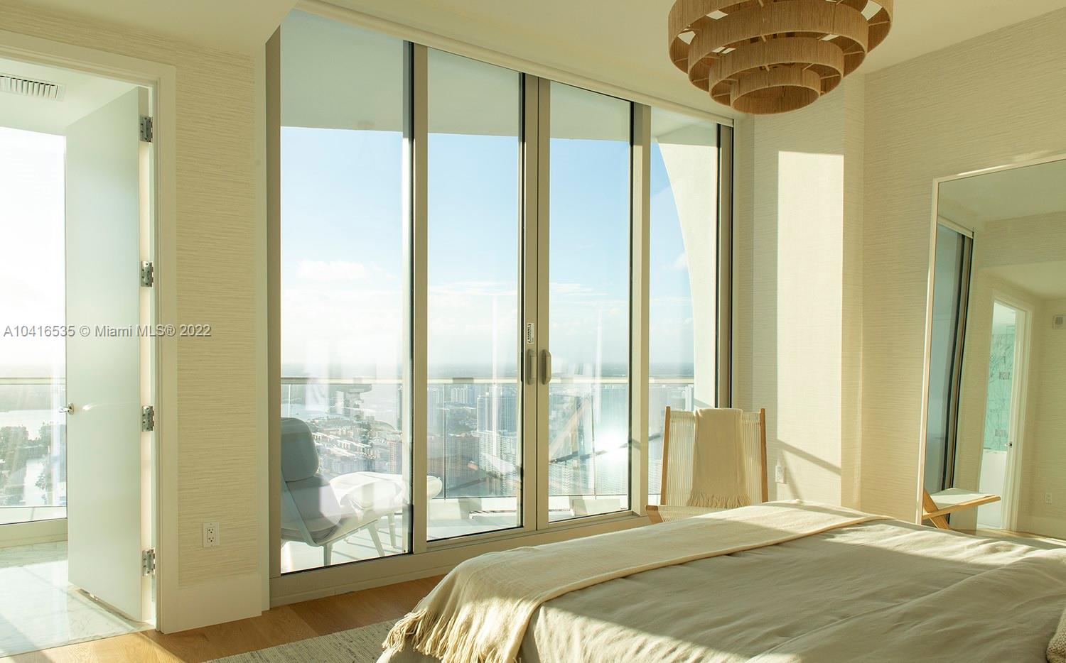 JADE SIGNATURE - Residential