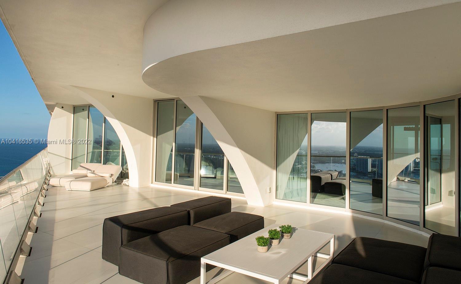 JADE SIGNATURE - Residential