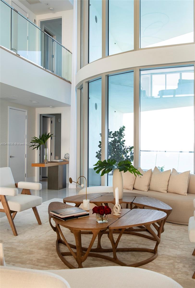 JADE SIGNATURE - Residential