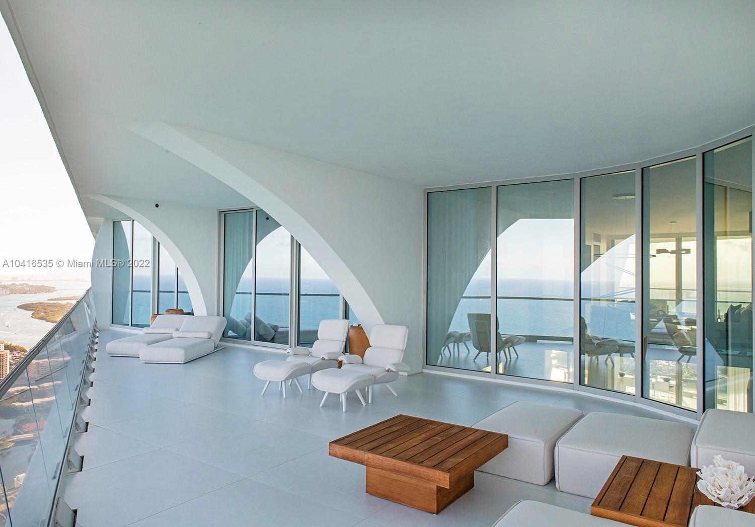 JADE SIGNATURE - Residential