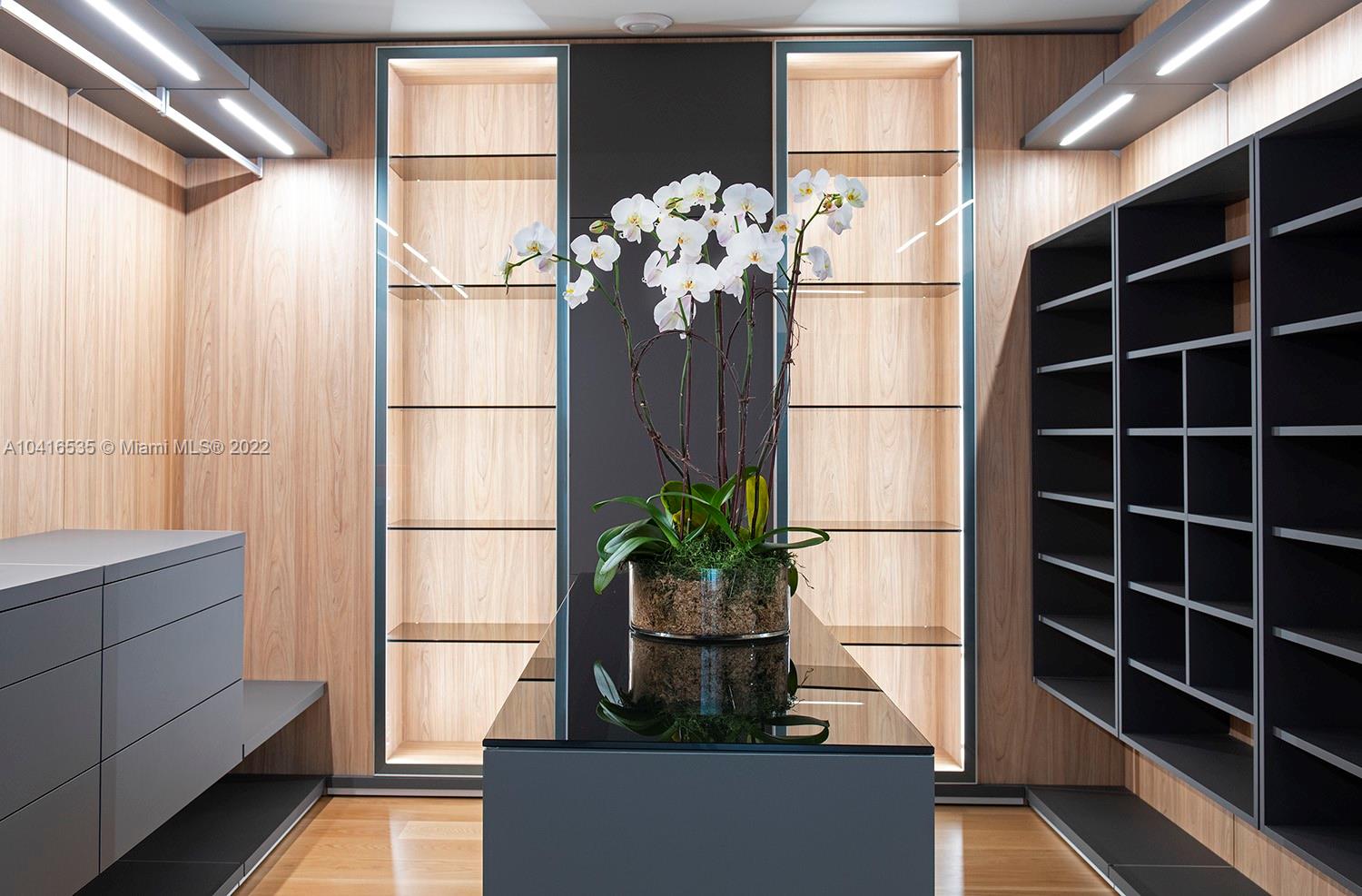 JADE SIGNATURE - Residential