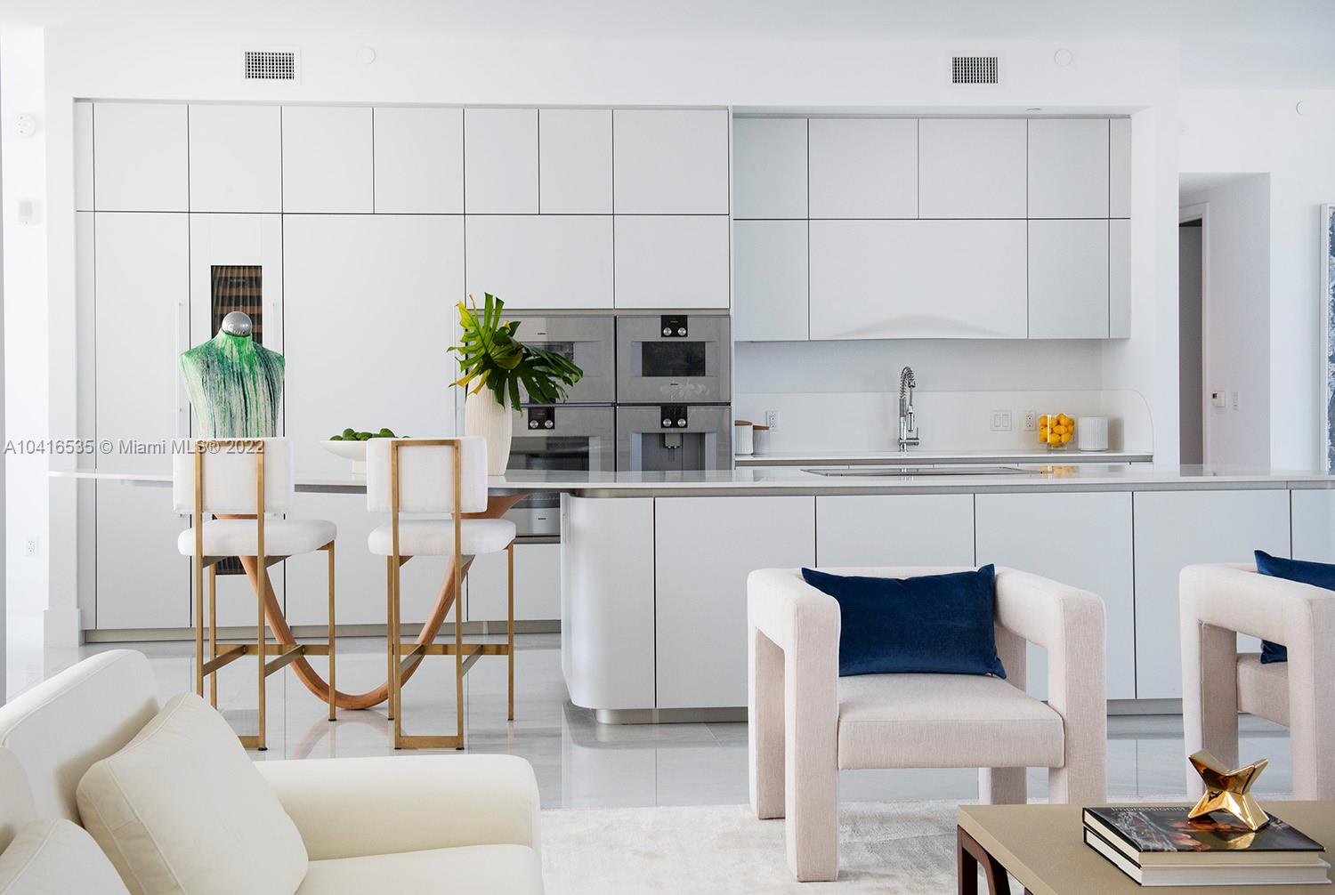 JADE SIGNATURE - Residential