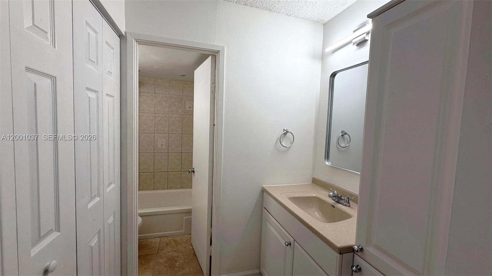 COMMODORE PLAZA CONDO - Residential Lease