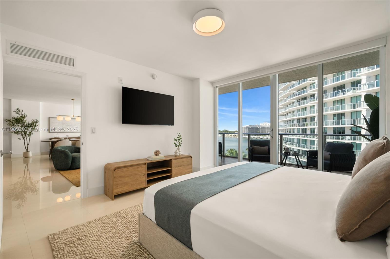 AMD PL OF 2ND OCEAN FRONT - Residential Lease