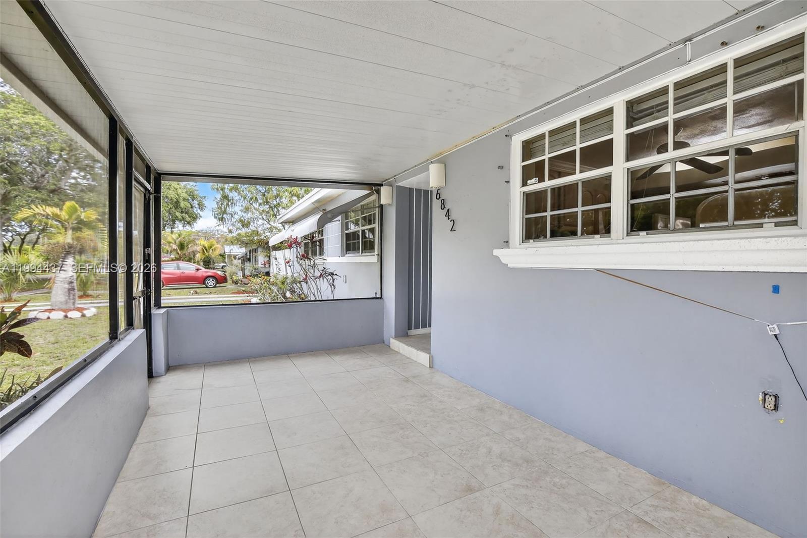 PLANTATION SUNRISE HEIGHT - Residential