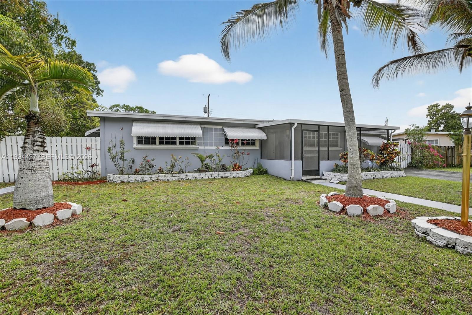 PLANTATION SUNRISE HEIGHT - Residential