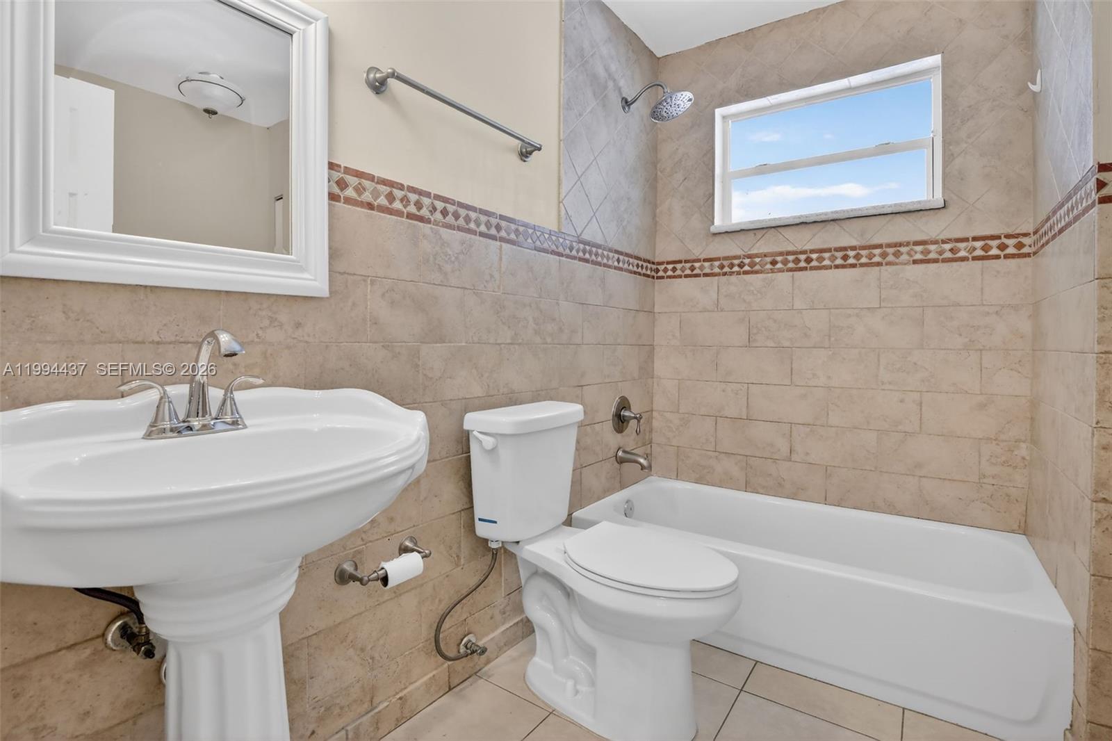 PLANTATION SUNRISE HEIGHT - Residential