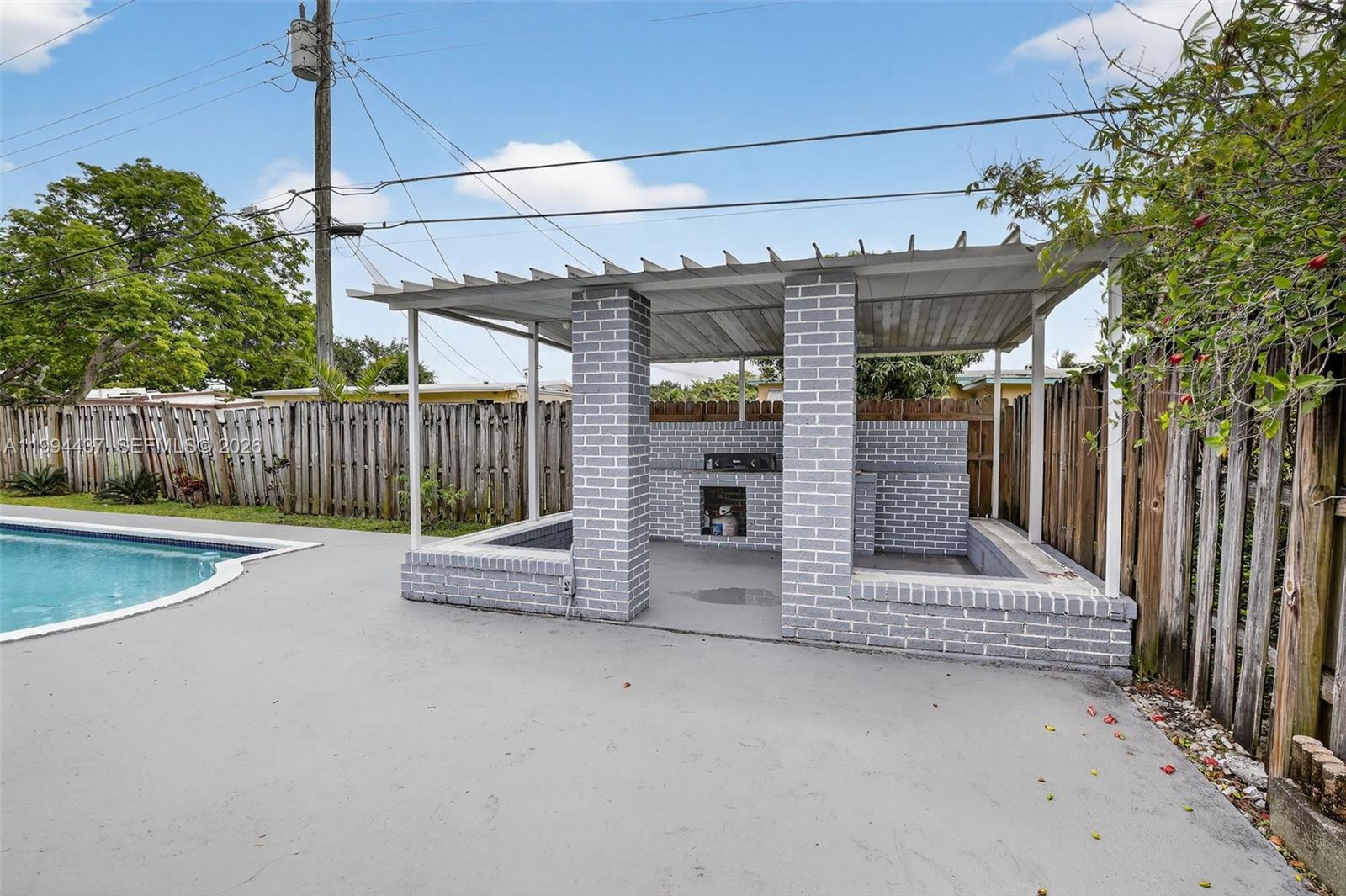 PLANTATION SUNRISE HEIGHT - Residential