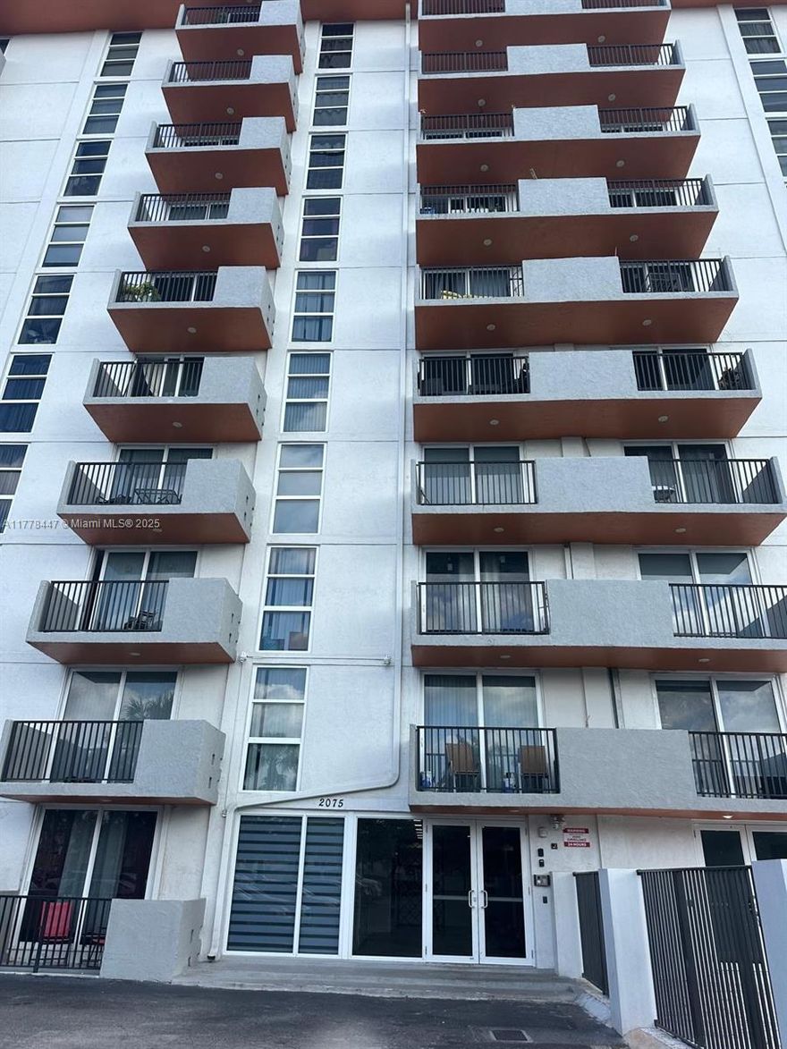 INCREDIBLE APARTMENT , LARGE 1035 SQUARE FEET 2 BED 2 BATH WITH PARKING , WATER FRONT WITH VERY NCE VIEWS
HAS A POOL AND PARKING  IT IS LCOSE TO EVERYTHING VERY LOW MAINTENANCE OF  AND VERY NEW AC UNIT 
AMAZING UNIT LOOKS GREAT 
THER IS A TENANT THROUGH NOV 2025 AND PAYS 1900 A MONTH - A POOL