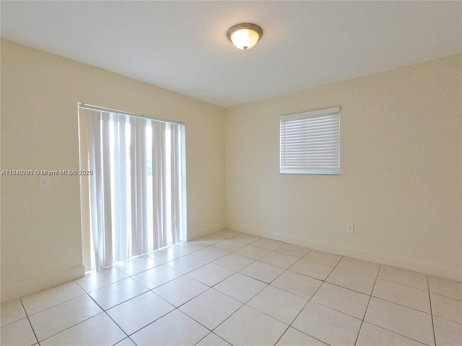PALM BEACH FARMS CO 7 - Residential Lease
