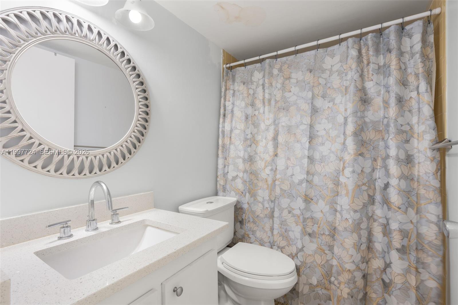 PALM SPRINGS 2 - Residential