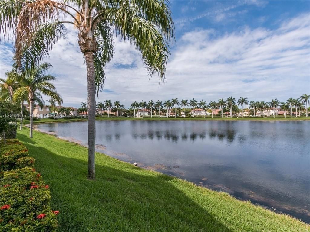 Photo of 1590 Seagrape Way #0, Hollywood, FL 33019 (MLS # A12002085)