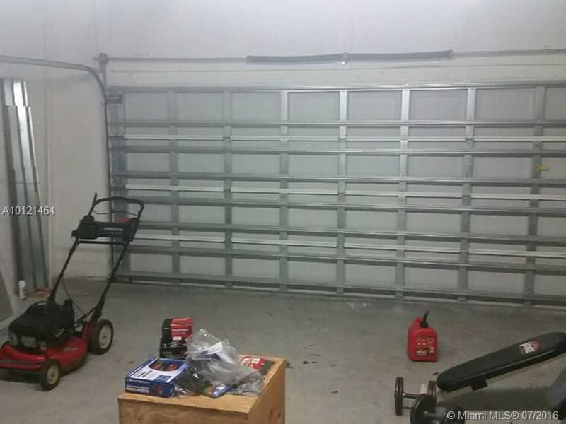 RAULS PLACE AT OASIS - Residential Lease