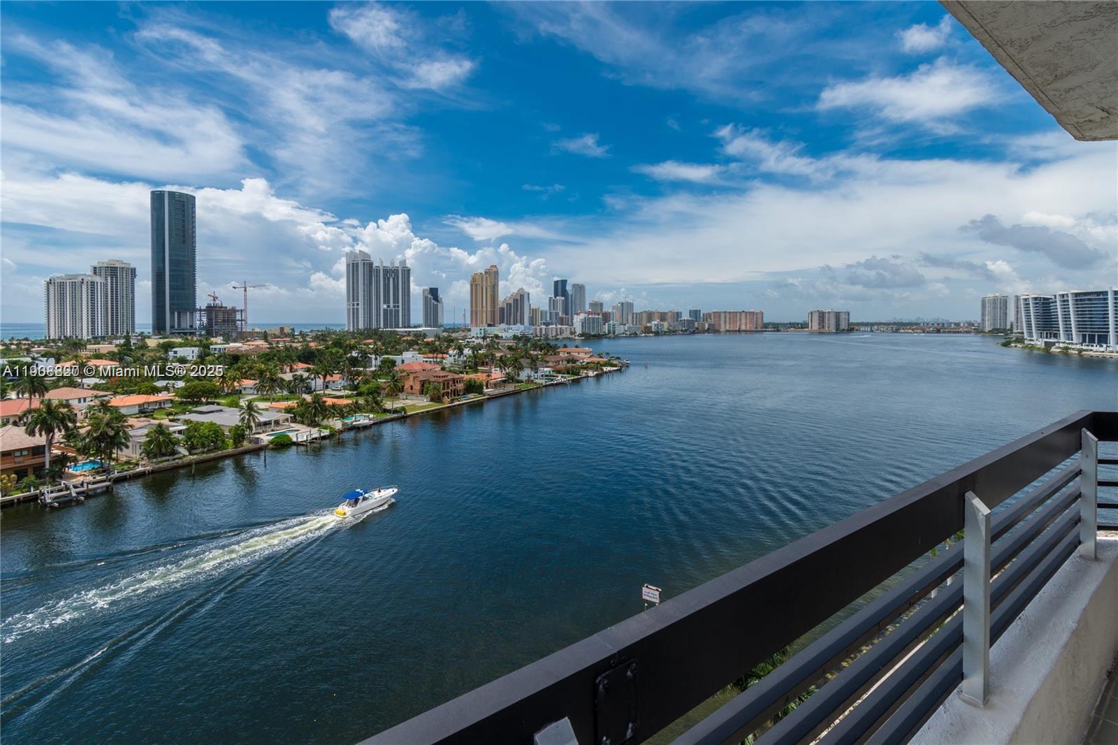 MYSTIC POINTE CONDO NO TH - Residential Lease