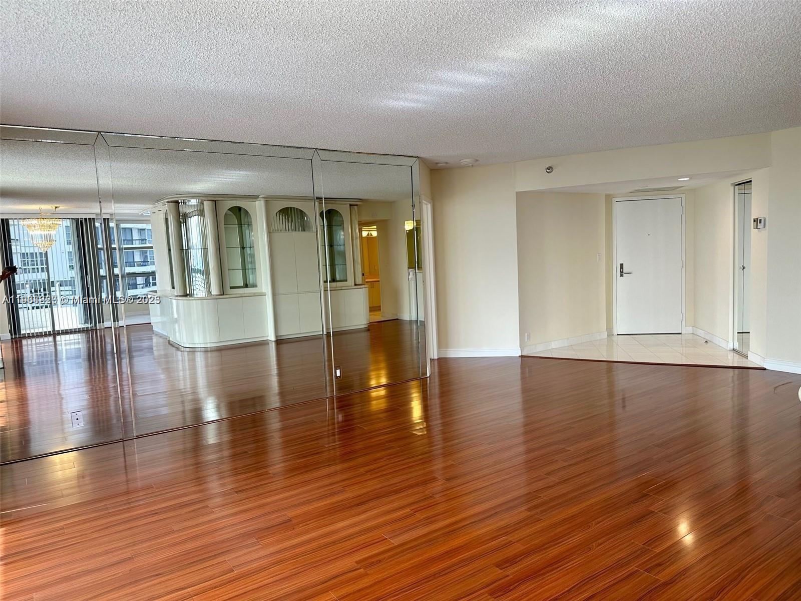 MYSTIC POINTE CONDO NO TH - Residential Lease