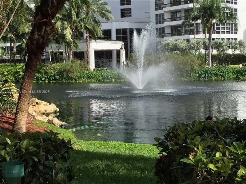 MYSTIC POINTE CONDO NO TH - Residential Lease